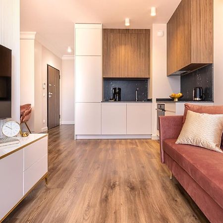 Apartmán Zloty Lotos-Srodmiescie Z Darmowym Parkingiem Gdaňsk Exteriér fotografie