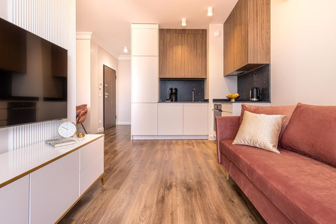 Apartmán Zloty Lotos-Srodmiescie Z Darmowym Parkingiem Gdaňsk Exteriér fotografie